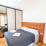 Marais Апартаменти