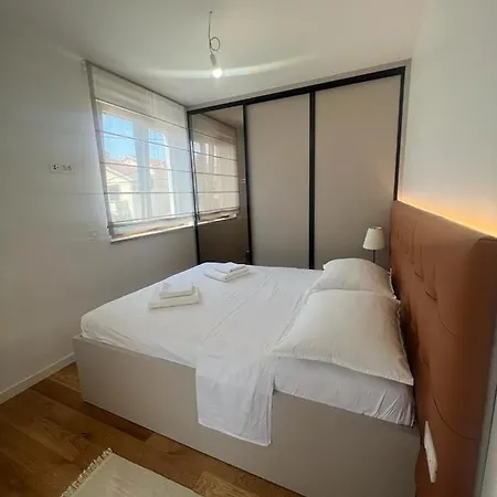 Marais Apartment *
