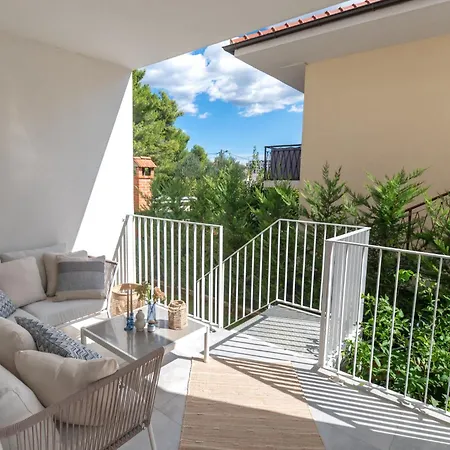 Apartment Marais