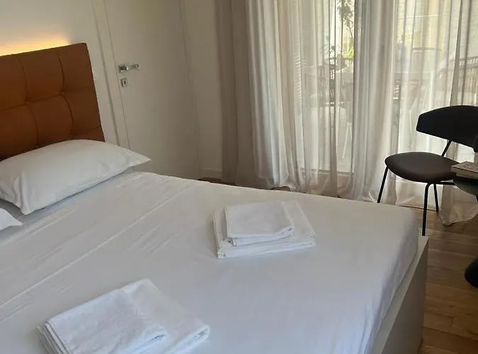 Marais Апартаменти Задар