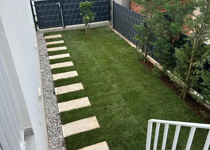 Marais Апартаменти Задар