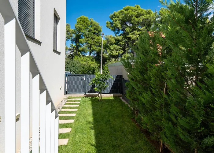 Апартаменти Marais *