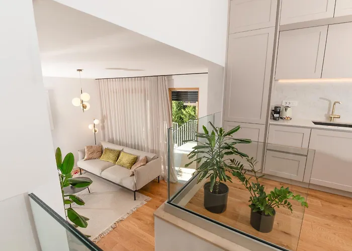 Апартаменти Marais Задар